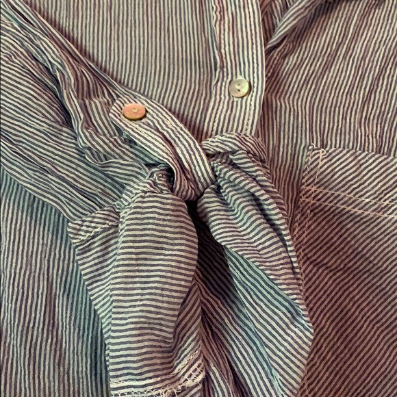 Express thin stripe boyfriend blouse sz M - Picture 4 of 4